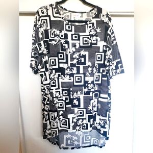 LulaRoe Mickey Mouse blouse